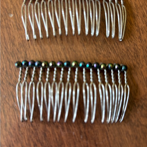 3 for $20 Vintage Style Hair Comb Set with matching barette - Picture 2 of 7